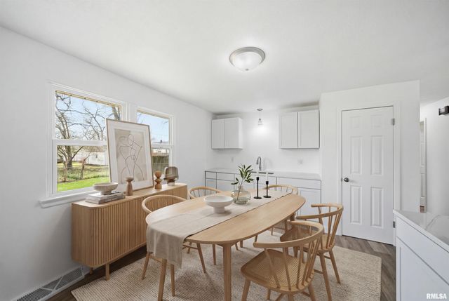 206 WINSTON Lane, Bartonville, IL 61607