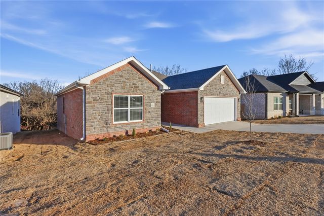 4563 Gibson Street, Springdale, AR 72762