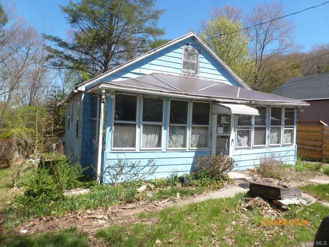 15 Davis Lane, South Fallsburg, NY 12779