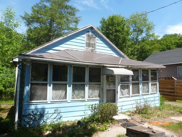 15 Davis Lane, South Fallsburg, NY 12779