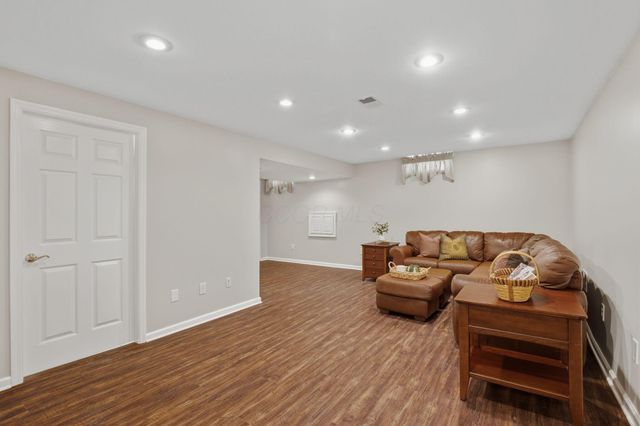 1067 Weatherwood Court, Westerville, OH 43082