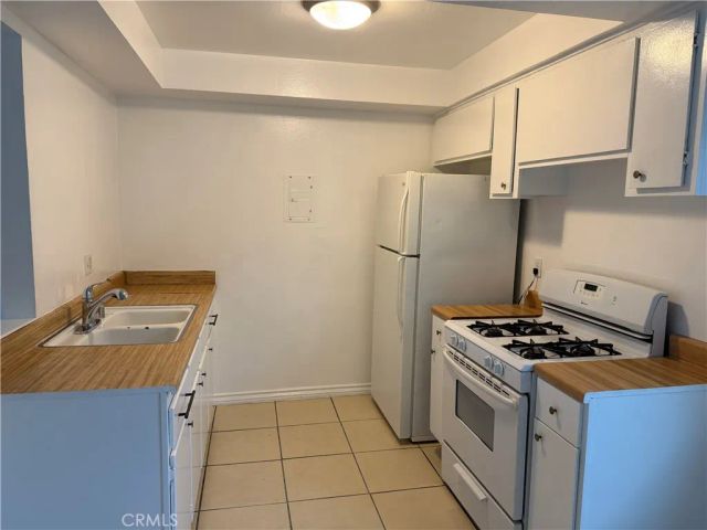 2890 E Artesia 36, Long Beach, CA 90805