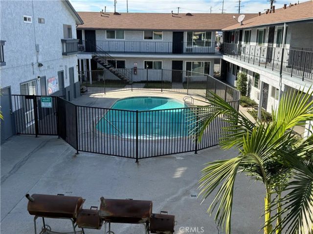 2890 E Artesia 36, Long Beach, CA 90805