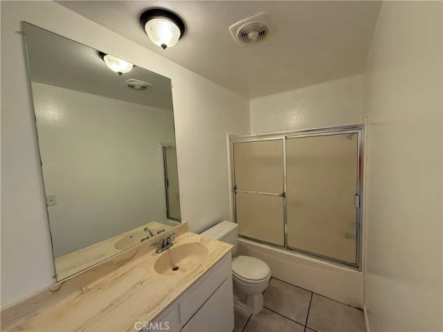 2890 E Artesia 36, Long Beach, CA 90805