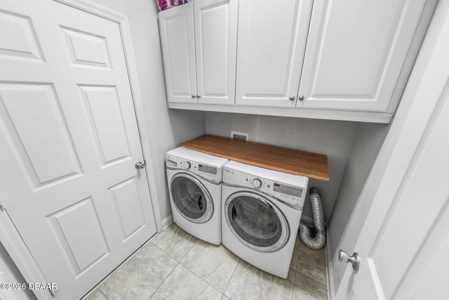 301 Tuscany Chase Drive, Daytona Beach, FL 32117