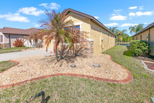 301 Tuscany Chase Drive, Daytona Beach, FL 32117