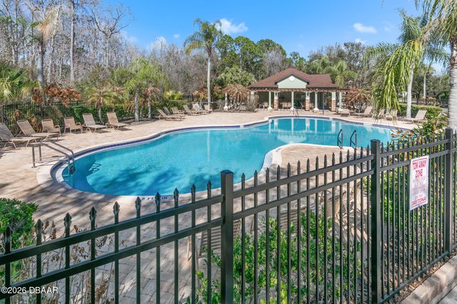 301 Tuscany Chase Drive, Daytona Beach, FL 32117