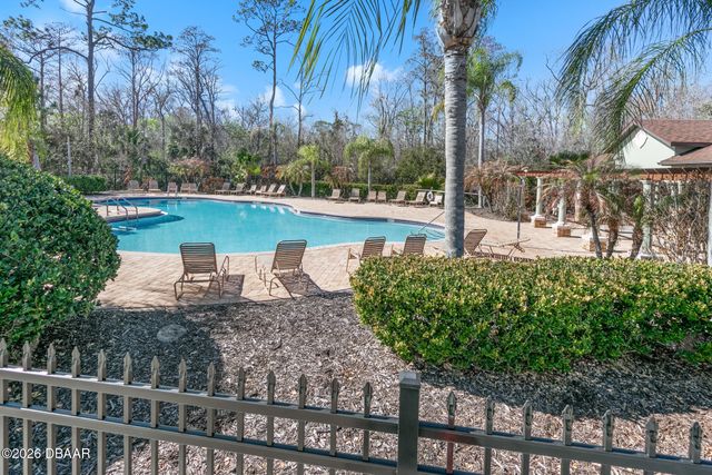 301 Tuscany Chase Drive, Daytona Beach, FL 32117