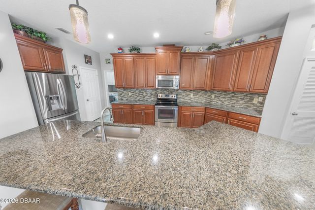 301 Tuscany Chase Drive, Daytona Beach, FL 32117