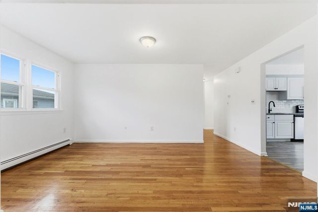 443 5th Street 2, Palisades Park, NJ 07650