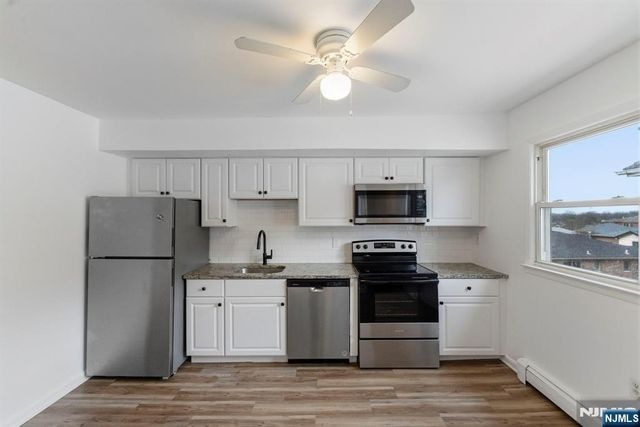 443 5th Street 2, Palisades Park, NJ 07650