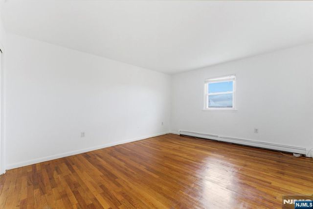 443 5th Street 2, Palisades Park, NJ 07650