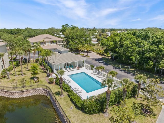 300 GARDENS EDGE DRIVE 324, Venice, FL 34285