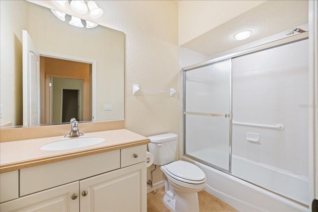 300 GARDENS EDGE DRIVE 324, Venice, FL 34285