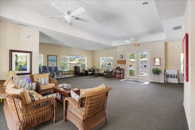 300 GARDENS EDGE DRIVE 324, Venice, FL 34285