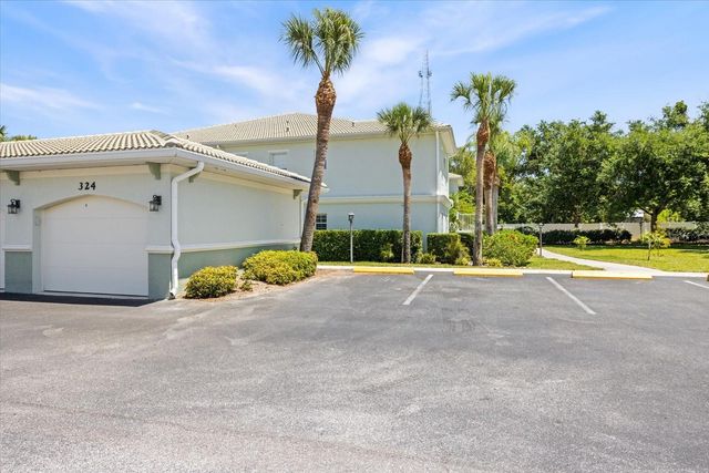 300 GARDENS EDGE DRIVE 324, Venice, FL 34285