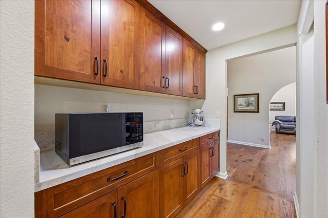 11306 Ringtail Rd, Penn Valley, CA 95946