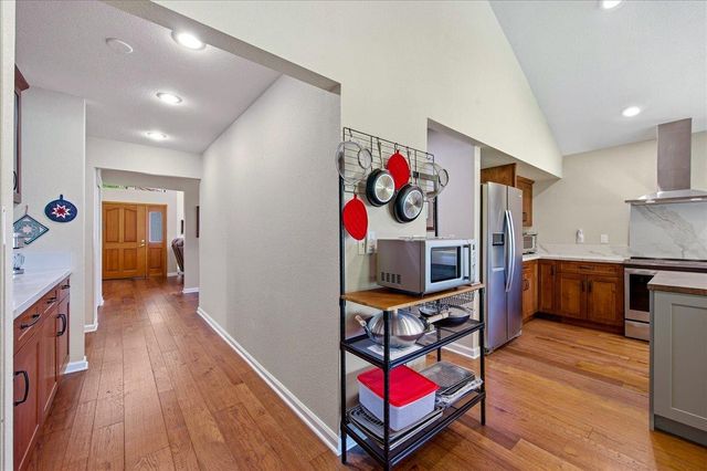 11306 Ringtail Rd, Penn Valley, CA 95946