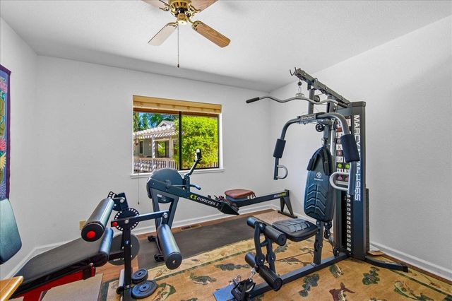 11306 Ringtail Rd, Penn Valley, CA 95946