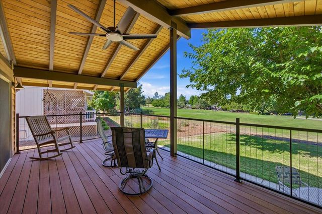 11306 Ringtail Rd, Penn Valley, CA 95946