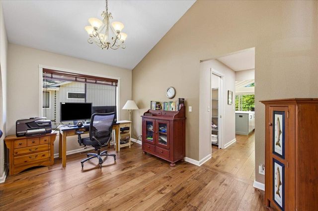 11306 Ringtail Rd, Penn Valley, CA 95946