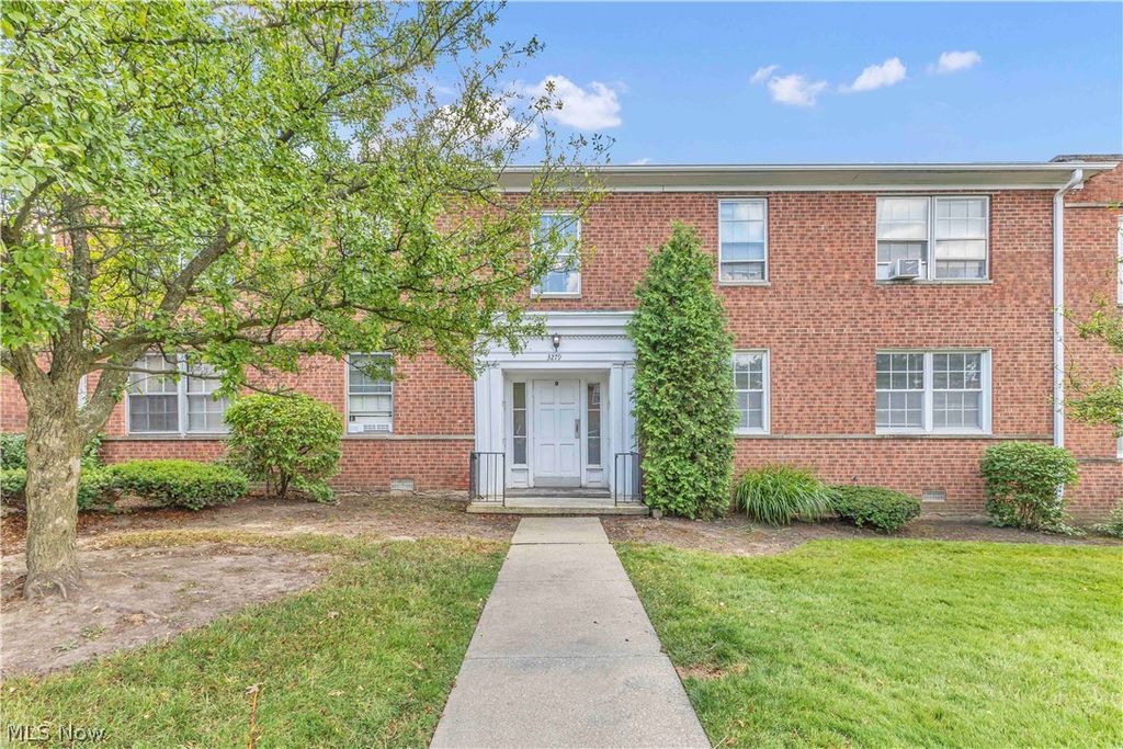 3279 Warrensville Center Road 15D, Shaker Heights, OH 44122