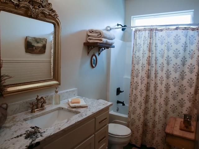 11611 Carefree Lane, Shawnee, OK 74804