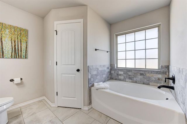 3321 NW 162nd Street, Edmond, OK 73013