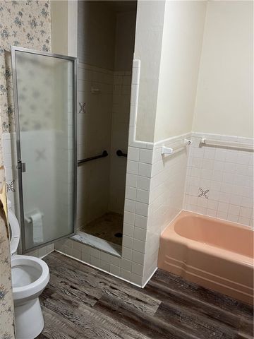 1512 Ridge Ave, New Kensington, PA 15068