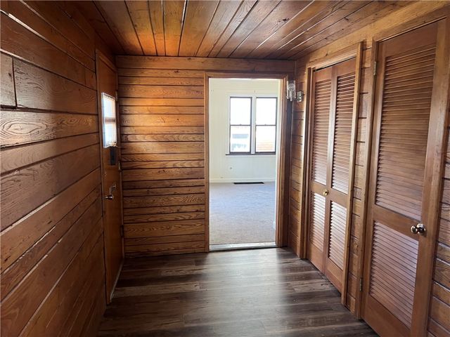 1512 Ridge Ave, New Kensington, PA 15068