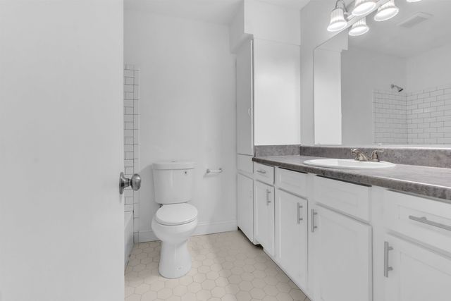 4579 CRUMP RD, Memphis, TN 38141