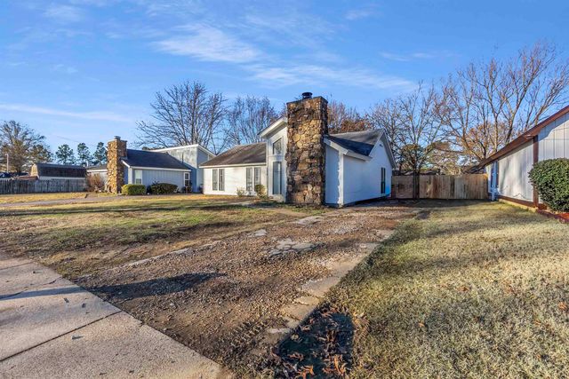 4579 CRUMP RD, Memphis, TN 38141