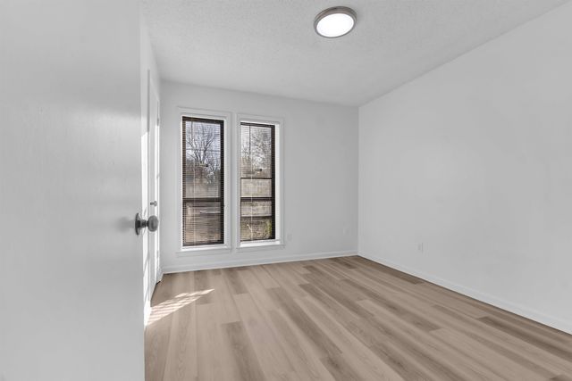 4579 CRUMP RD, Memphis, TN 38141