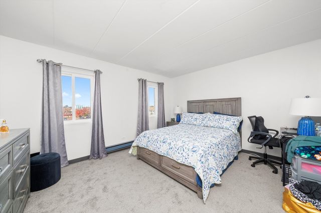 7945 S Oketo Avenue 404, Bridgeview, IL 60455