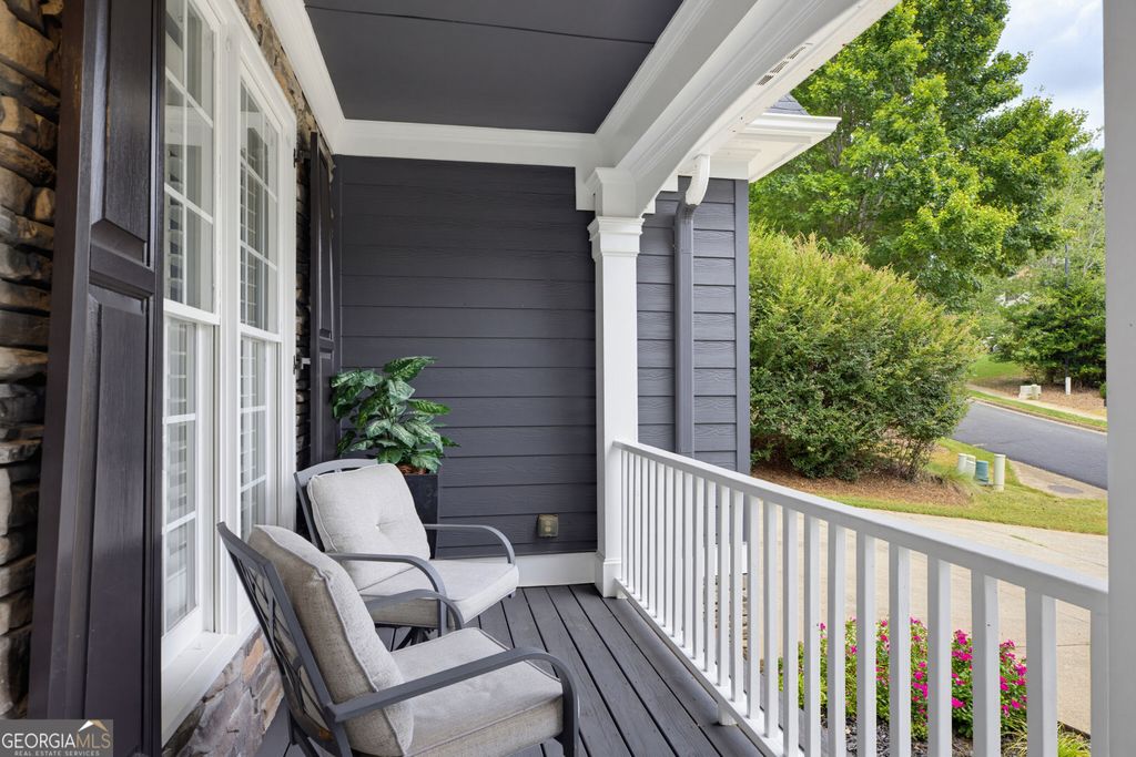 330 Walnut Hills Crossing, Canton, GA 30114 — photo 2