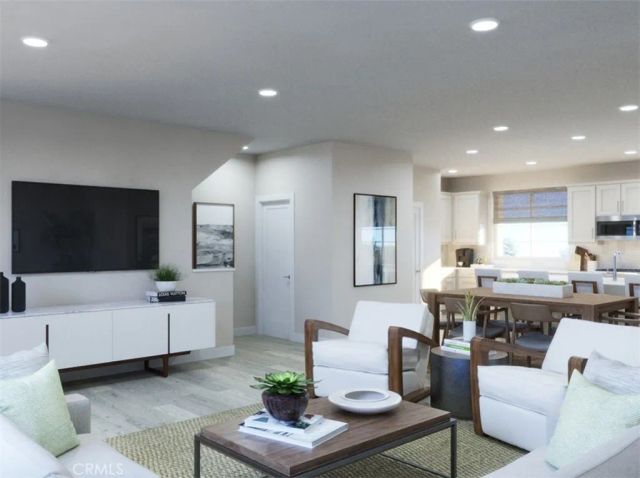 2857 Via Descanso, Camarillo, CA 93012