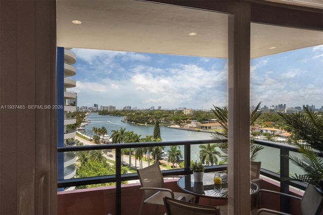 5225 Collins Ave 1221, Miami Beach, FL 33140