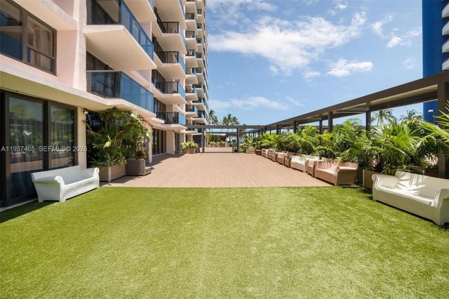 5225 Collins Ave 1221, Miami Beach, FL 33140