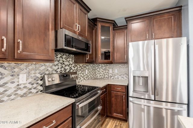 6927 W PUGET Avenue, Peoria, AZ 85345