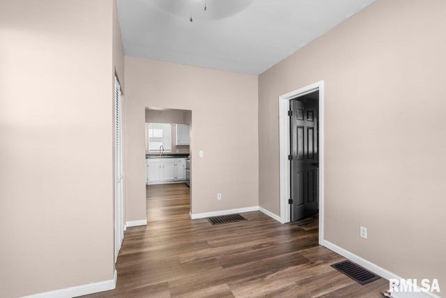 1705 E Keys Street, Springfield, IL 62702