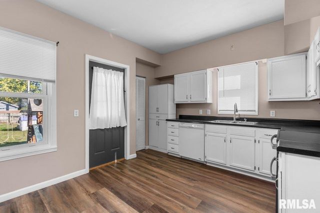1705 E Keys Street, Springfield, IL 62702