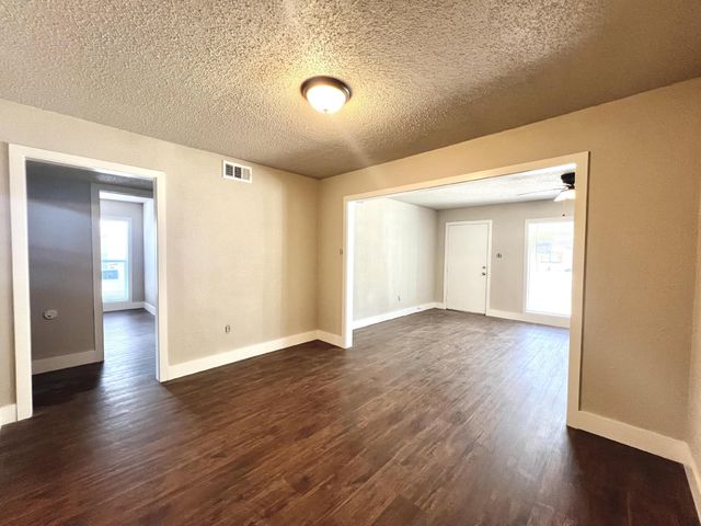 2620 25th Street, Lubbock, TX 79410