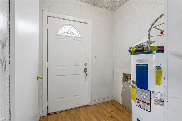 1202 Berkley AVE, Norfolk, VA 23523