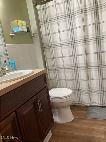 707 Parkview Avenue, Canal Fulton, OH 44614