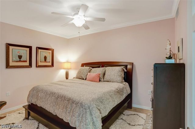 9731 Acqua CT 523, Naples, FL 34113