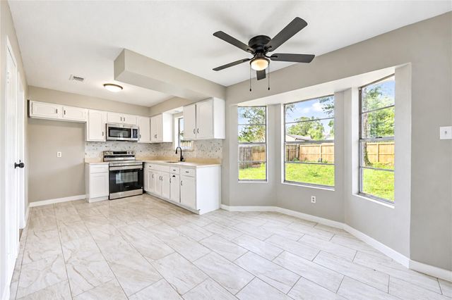 16722 Tupelo Lane, Splendora, TX 77372
