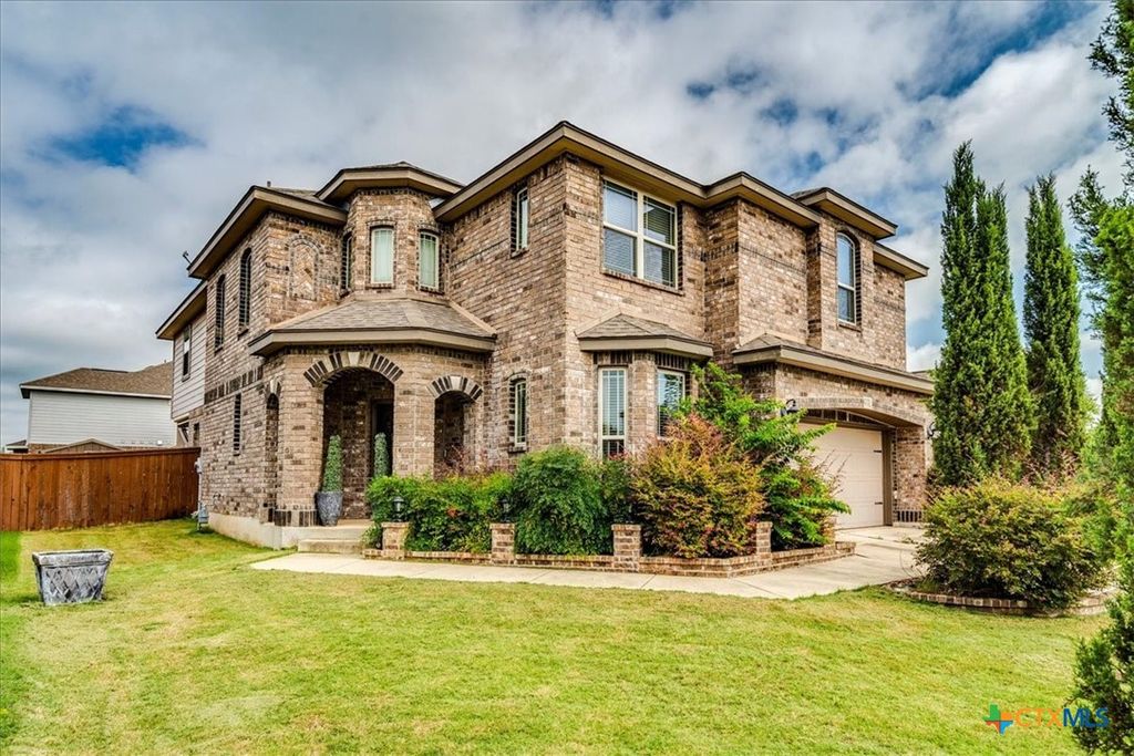 Image 1 of property listing at 913 Overcup Drive, San Marcos, TX 78666