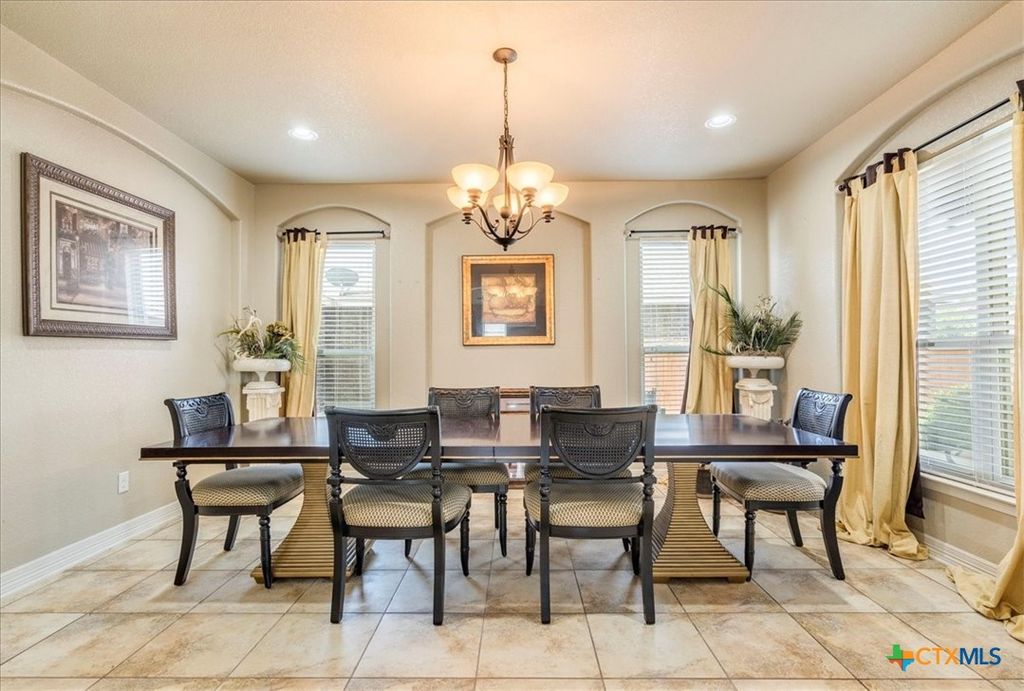 Image 10 of property listing at 913 Overcup Drive, San Marcos, TX 78666