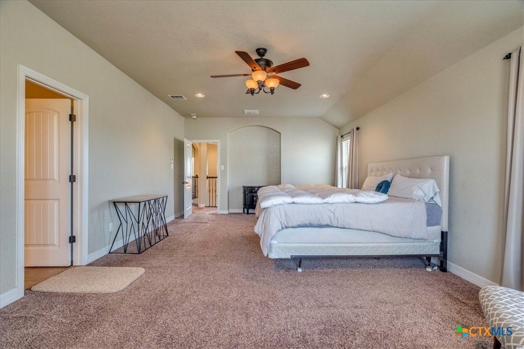 Image 19 of property listing at 913 Overcup Drive, San Marcos, TX 78666