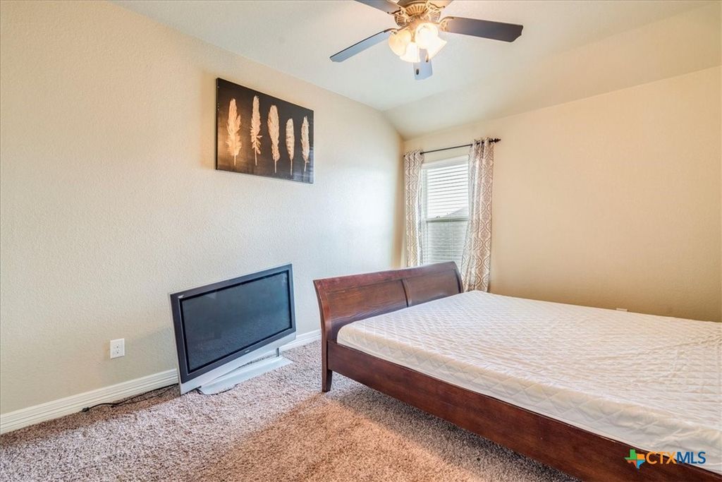Image 22 of property listing at 913 Overcup Drive, San Marcos, TX 78666